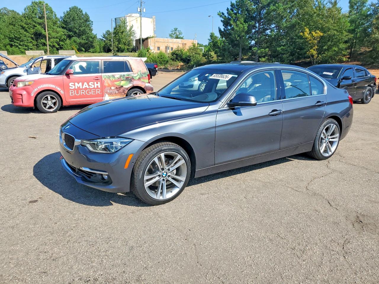 2018 BMW 330