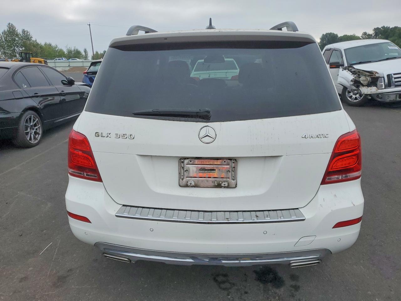 WDCGG8JB1FG409210 · 2015 MERCEDES-BENZ GLK · 6/12
