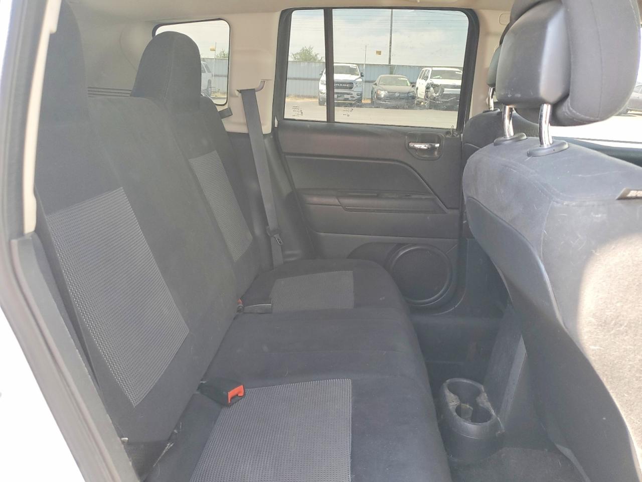1C4NJCBA4ED777100 · 2014 JEEP COMPASS · 11/13
