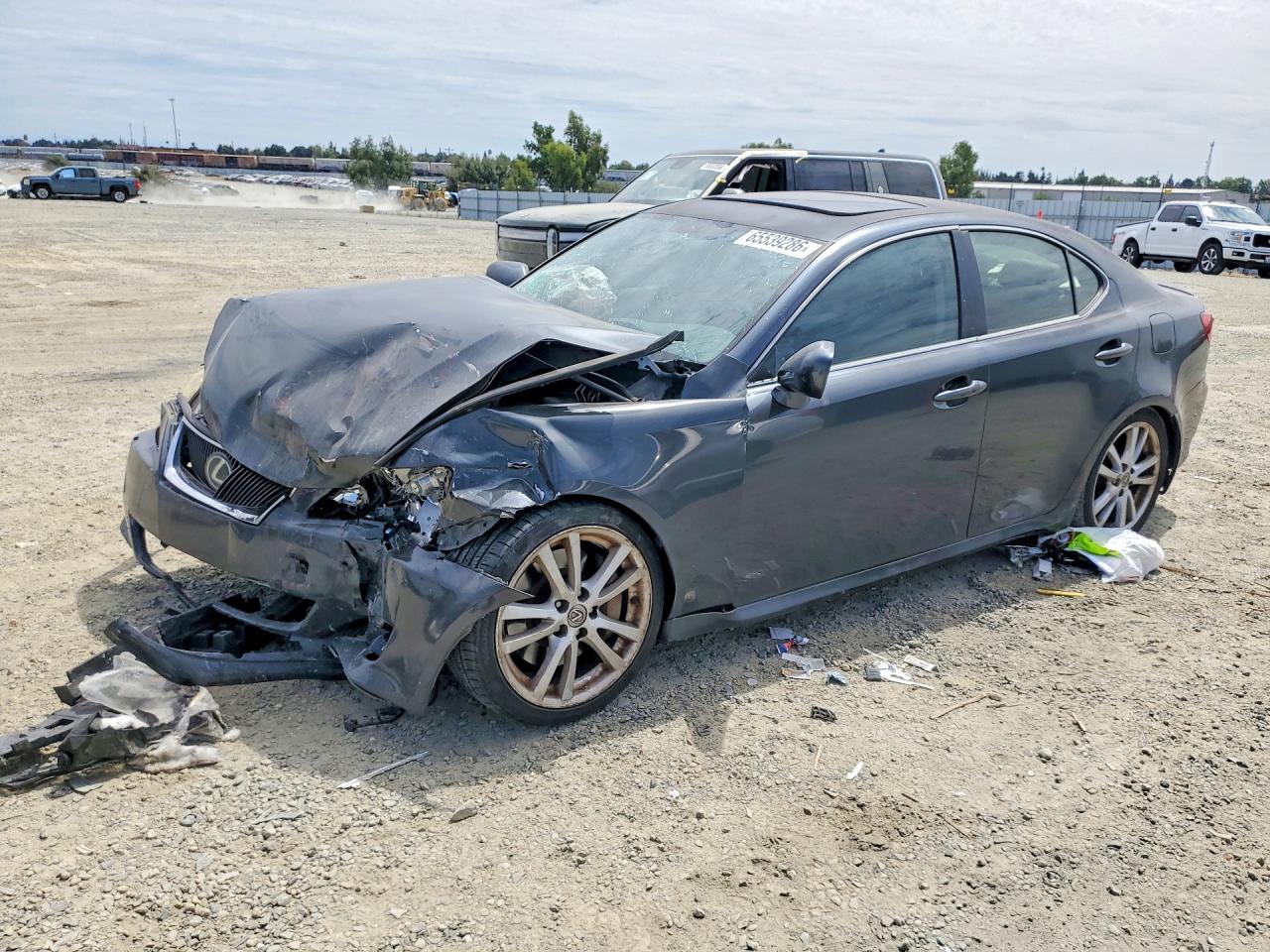 2006 LEXUS IS