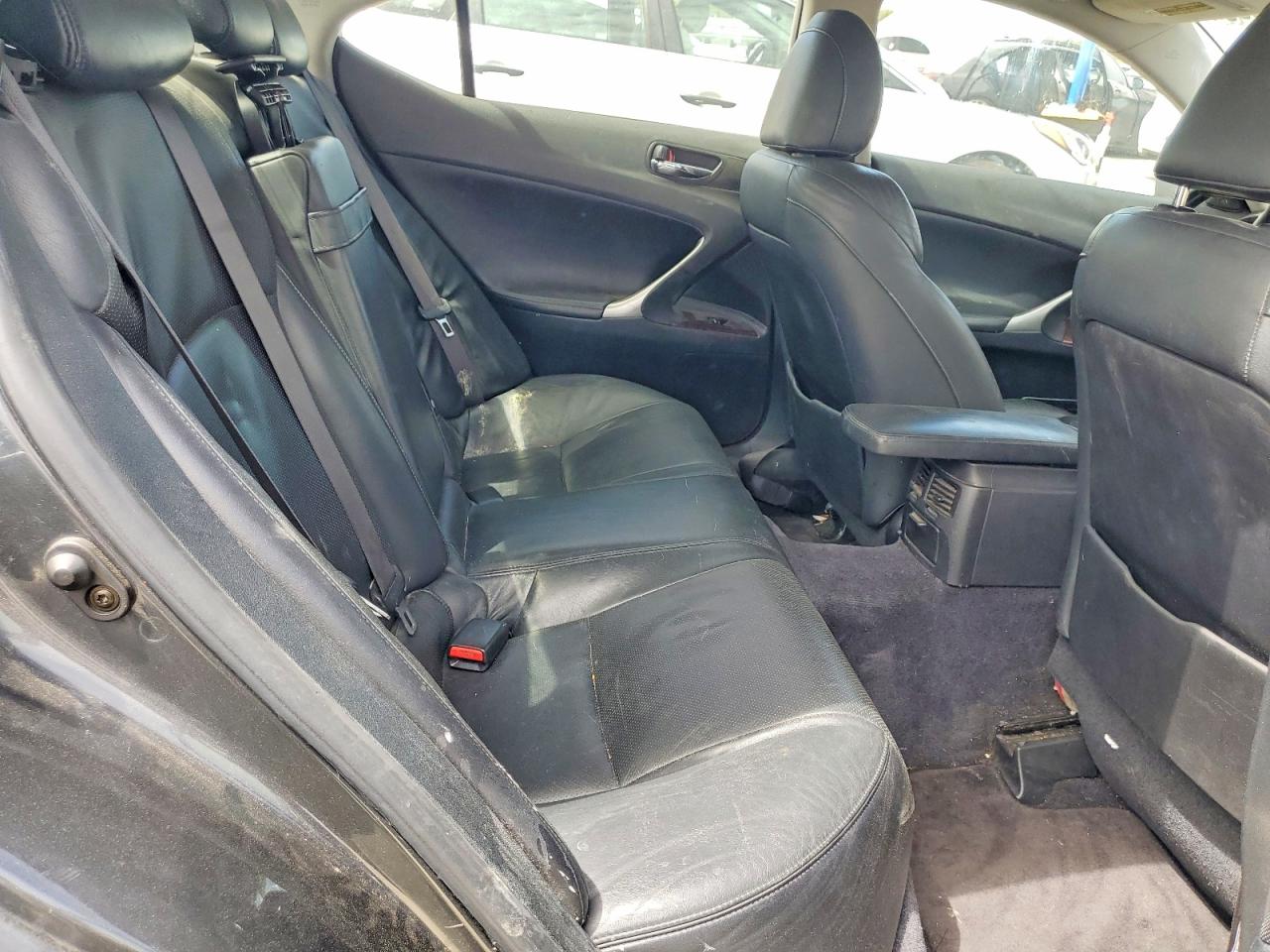 JTHBE262965005321 · 2006 LEXUS IS · 10/12