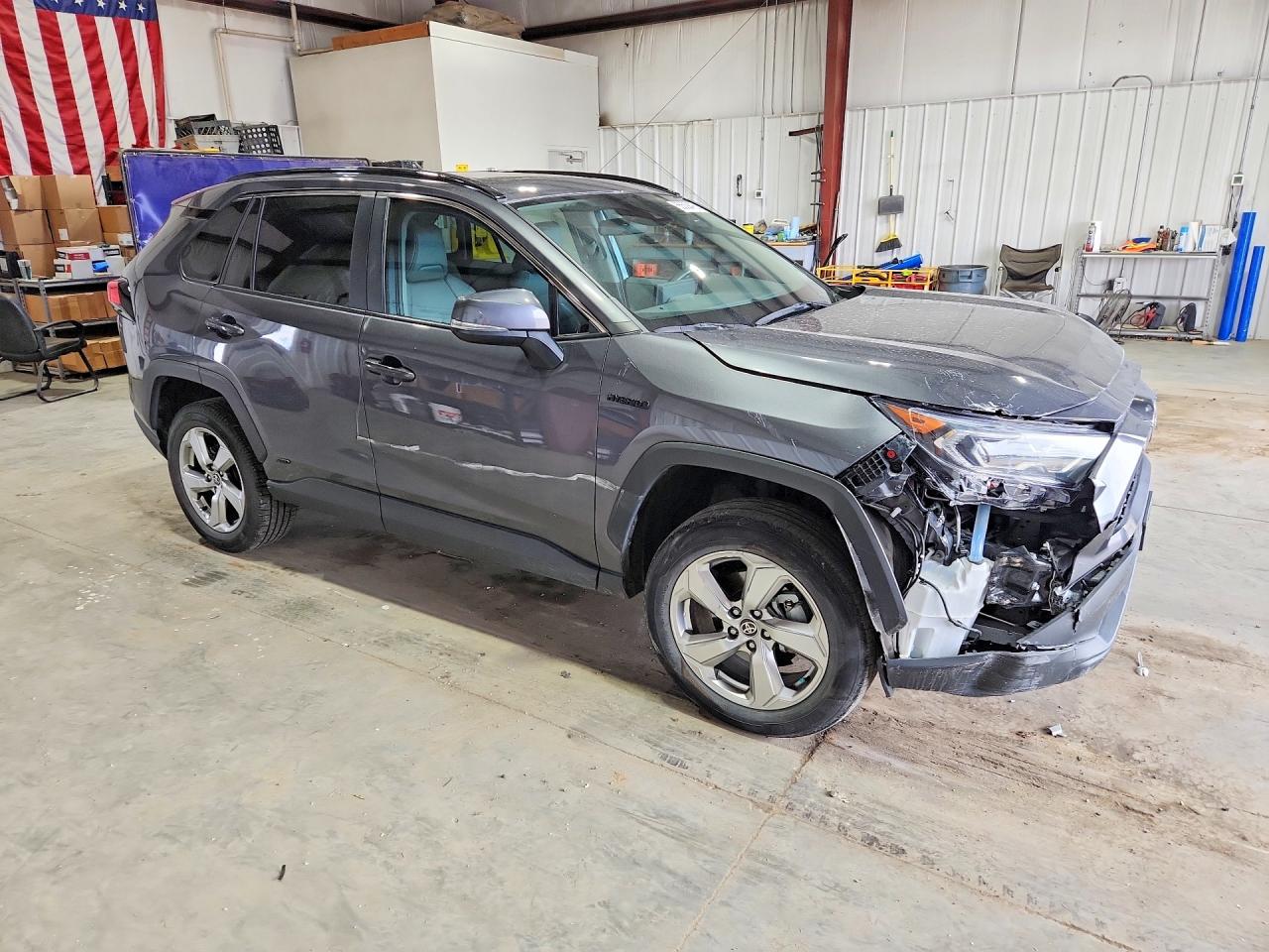 4T3B6RFV1MU033346 · 2021 TOYOTA RAV4 HYBRID · 4/13