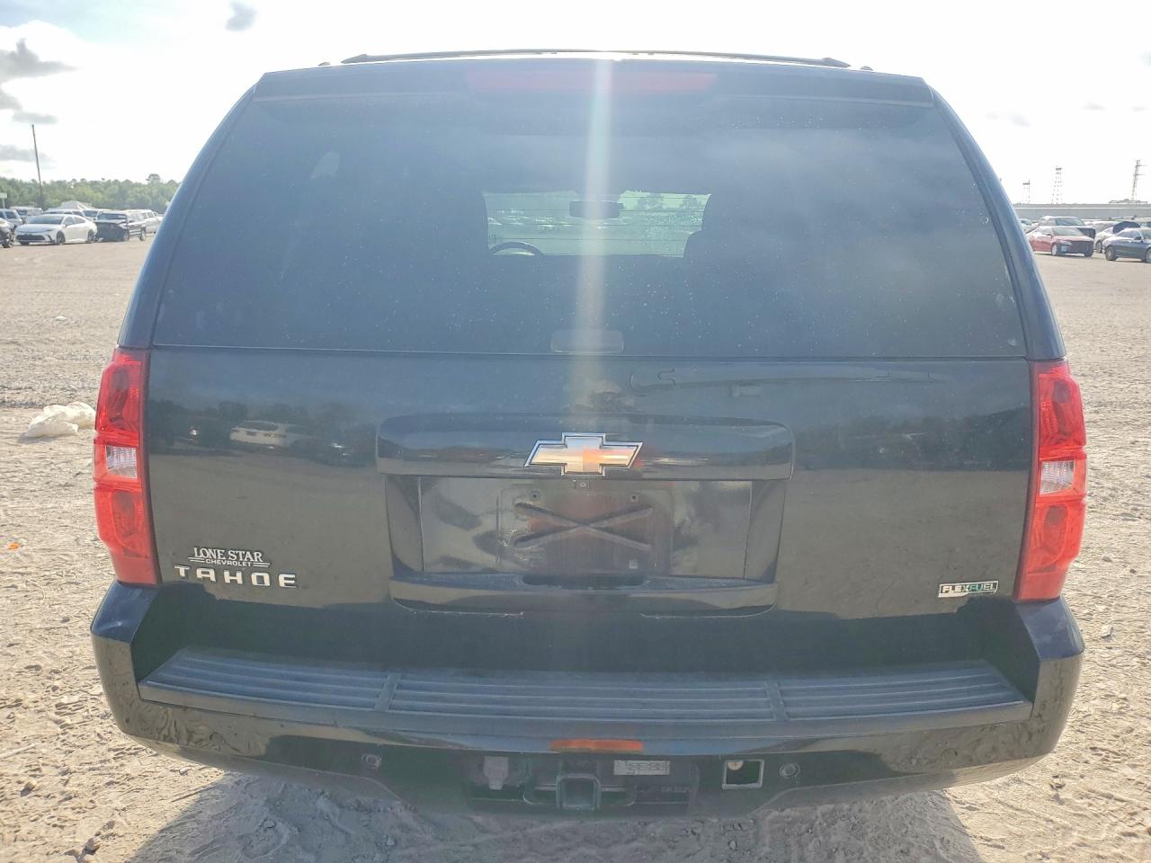 1GNSCAE02BR140281 · 2011 CHEVROLET TAHOE · 6/13