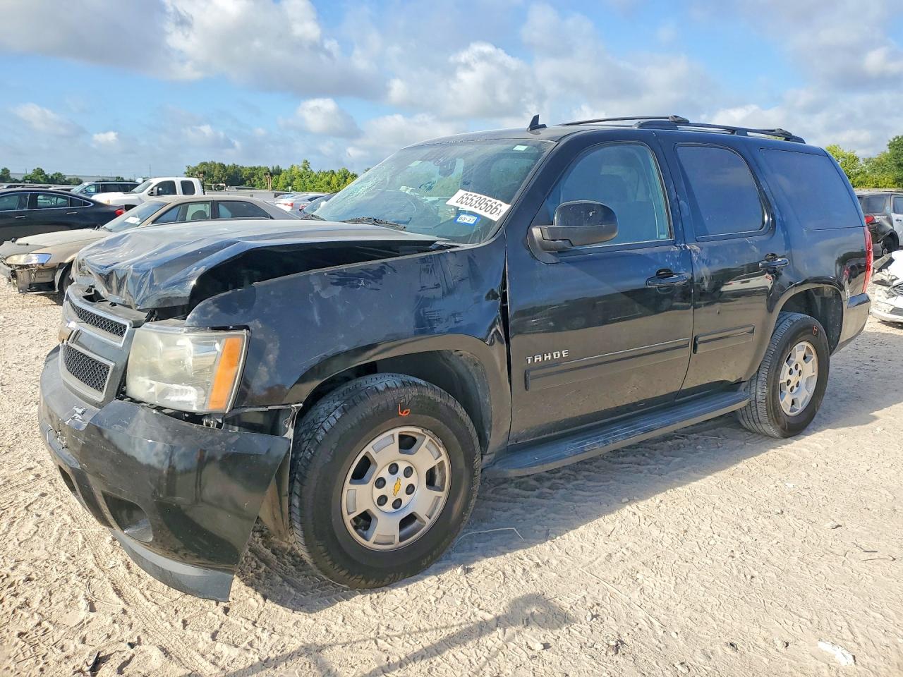 1GNSCAE02BR140281 · 2011 CHEVROLET TAHOE