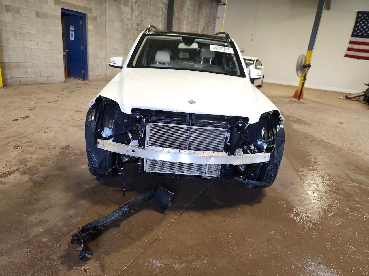 WDCGG8JB2EG196329 · 2014 MERCEDES-BENZ GLK · 5/13