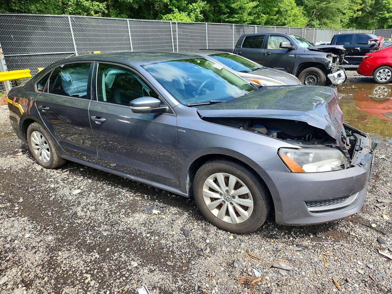 1VWAP7A31DC133661 · 2013 VOLKSWAGEN PASSAT · 4/12
