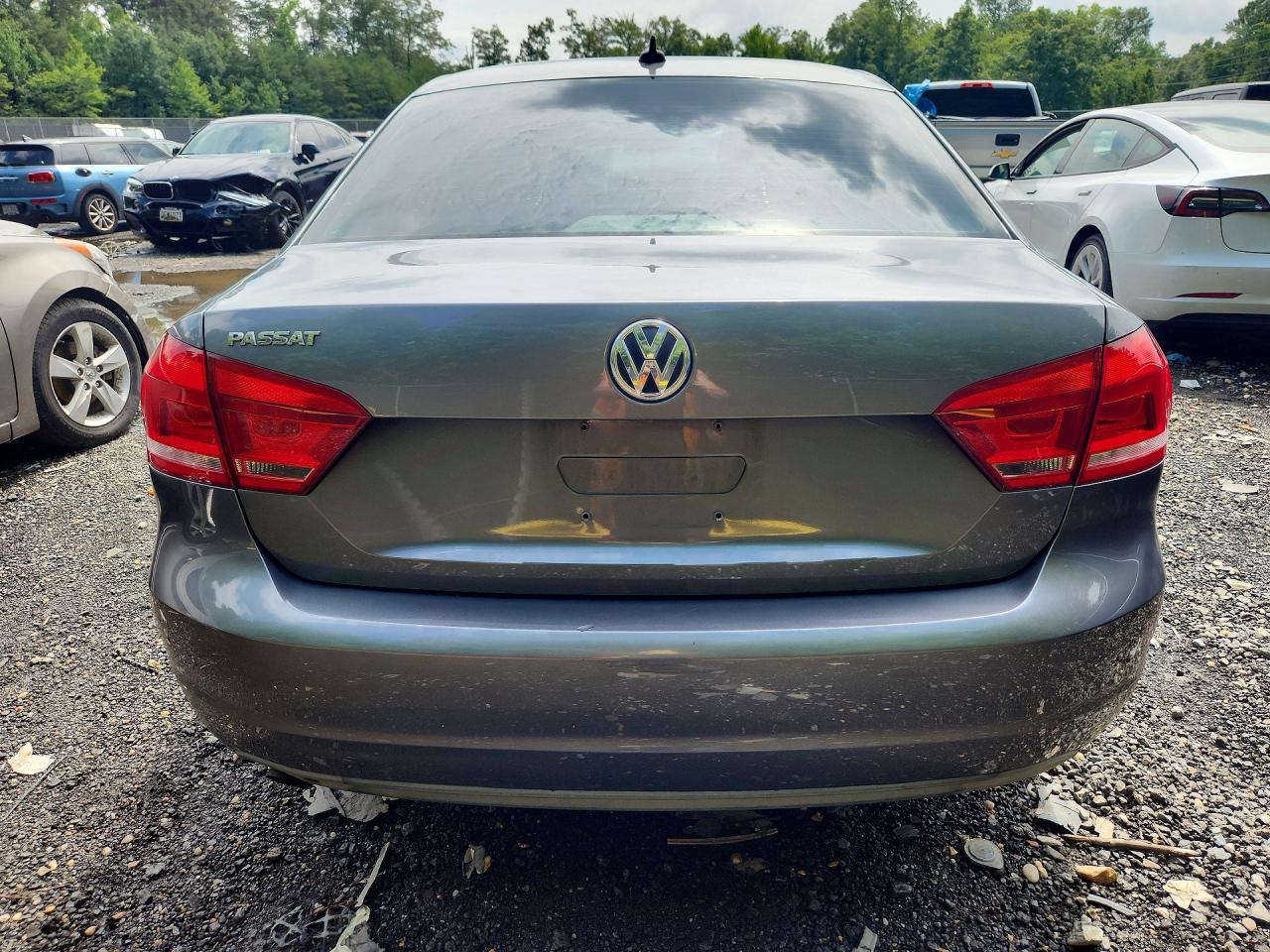 1VWAP7A31DC133661 · 2013 VOLKSWAGEN PASSAT · 6/12