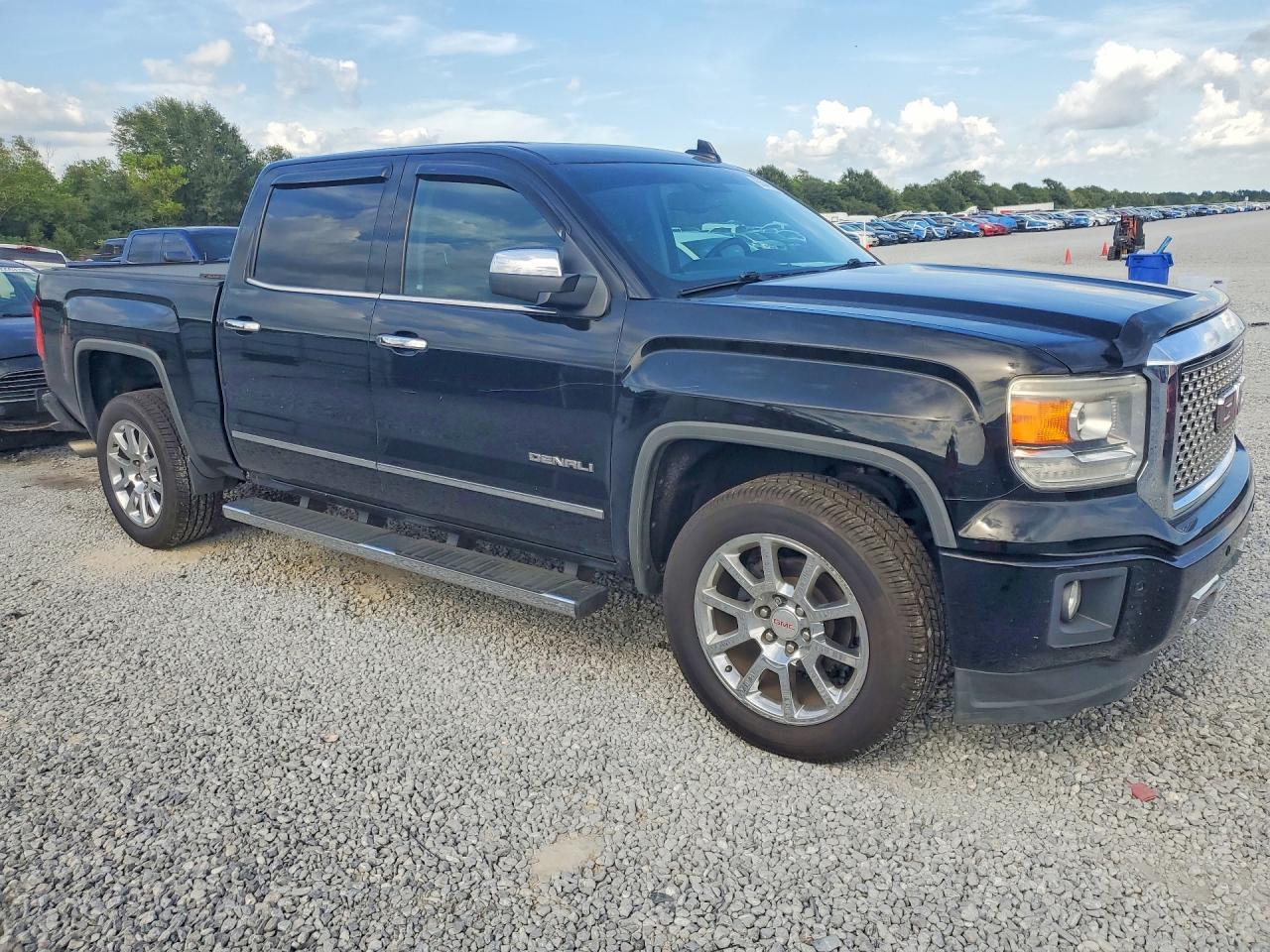 3GTP1WEC3FG124561 · 2015 GMC SIERRA · 4/12