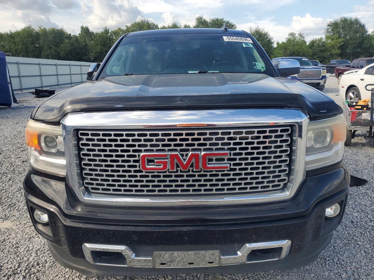 3GTP1WEC3FG124561 · 2015 GMC SIERRA · 5/12