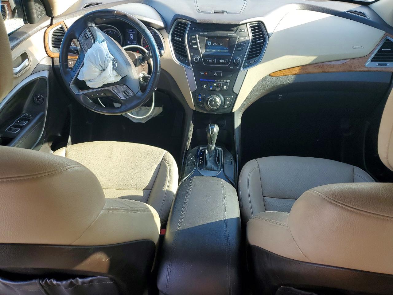 5XYZU3LB7EG200031 · 2014 HYUNDAI SANTA FE SPORT · 8/13
