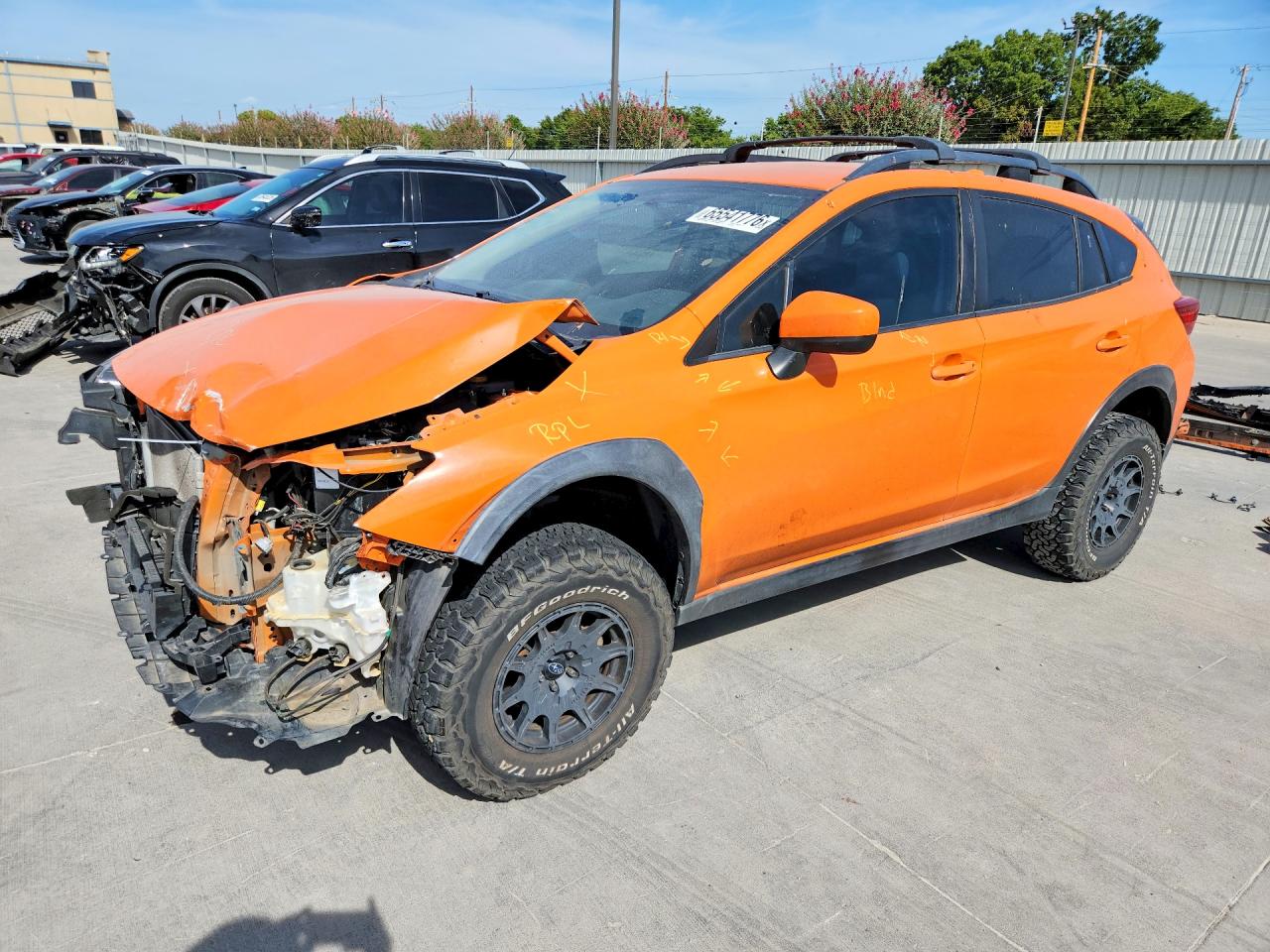 JF2GTABC9JG321404 · 2018 SUBARU CROSSTREK