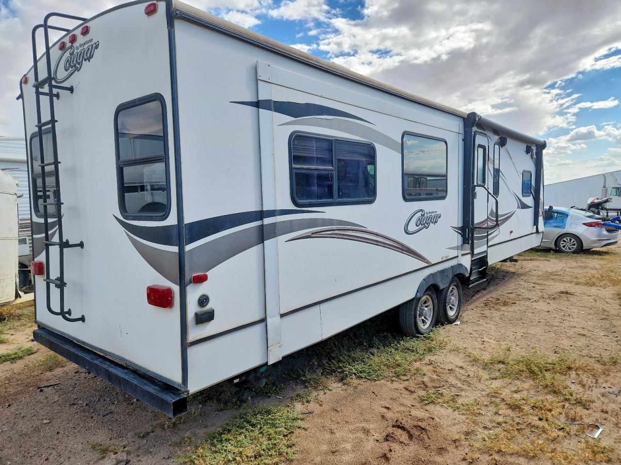 4YDT33R23EV508190 · 2014 KEYSTONE COUGAR · 4/10