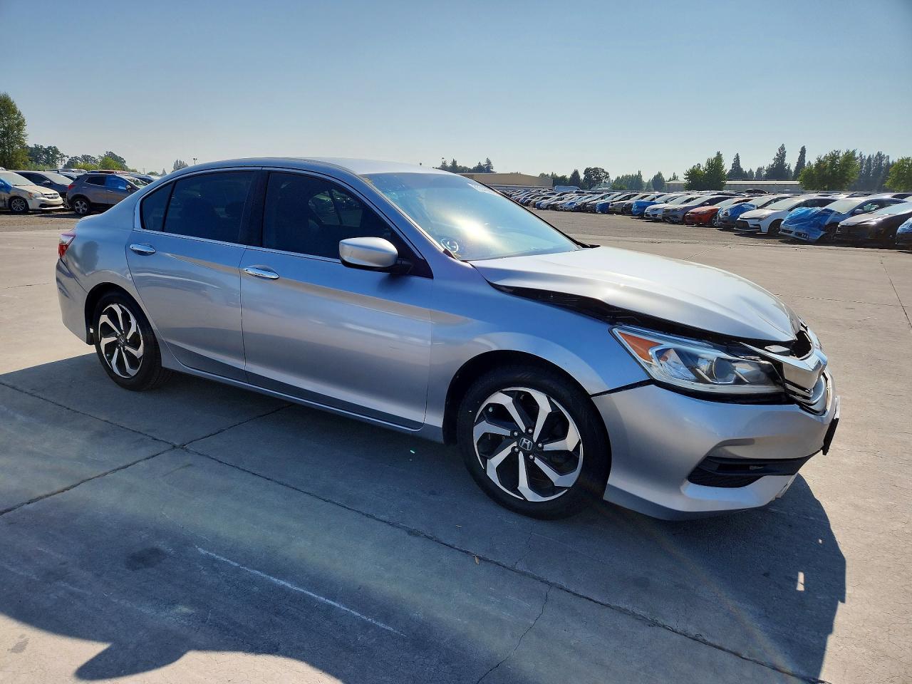 1HGCR2F31HA015534 · 2017 HONDA ACCORD · 4/12