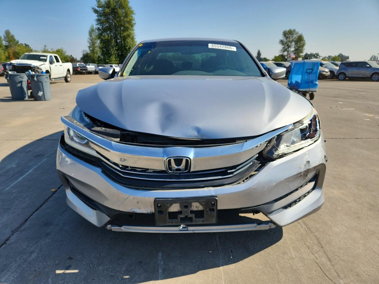 1HGCR2F31HA015534 · 2017 HONDA ACCORD · 5/12