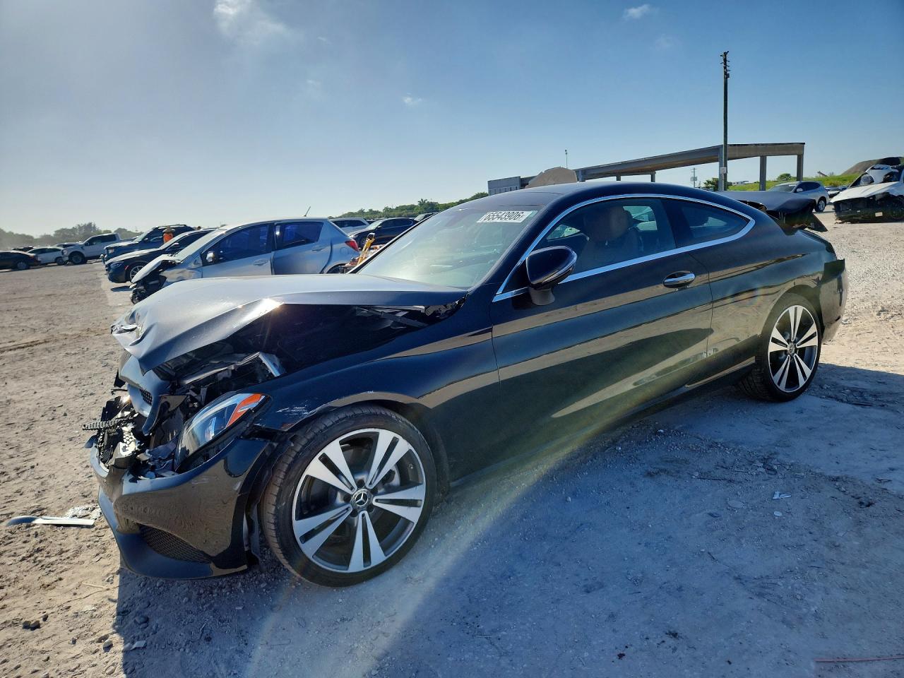 WDDWJ4JB6JF758976 · 2018 MERCEDES-BENZ C