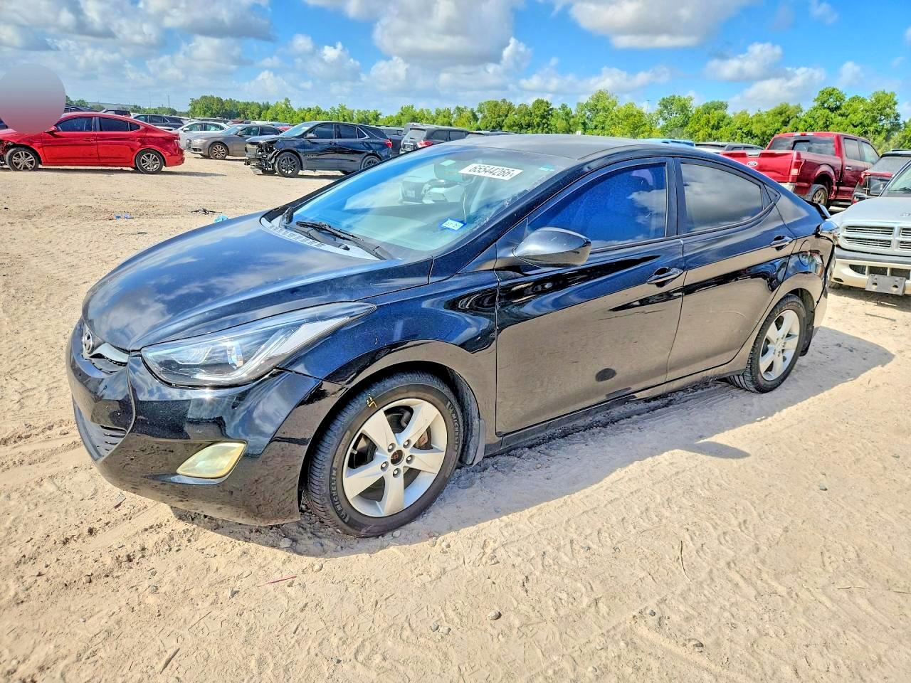 2012 HYUNDAI ELANTRA