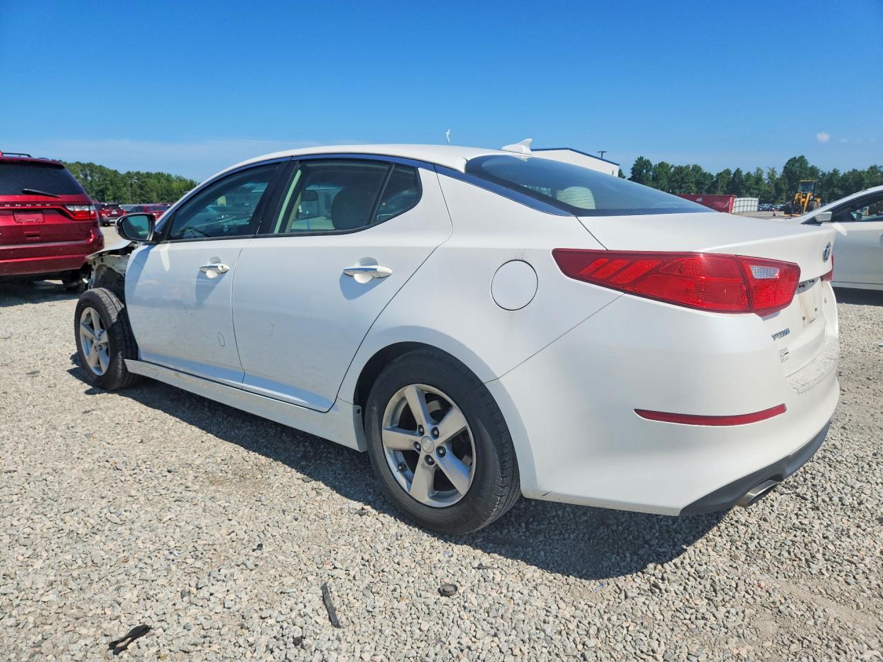 KNAGM4A7XF5592229 · 2015 KIA OPTIMA · 2/13
