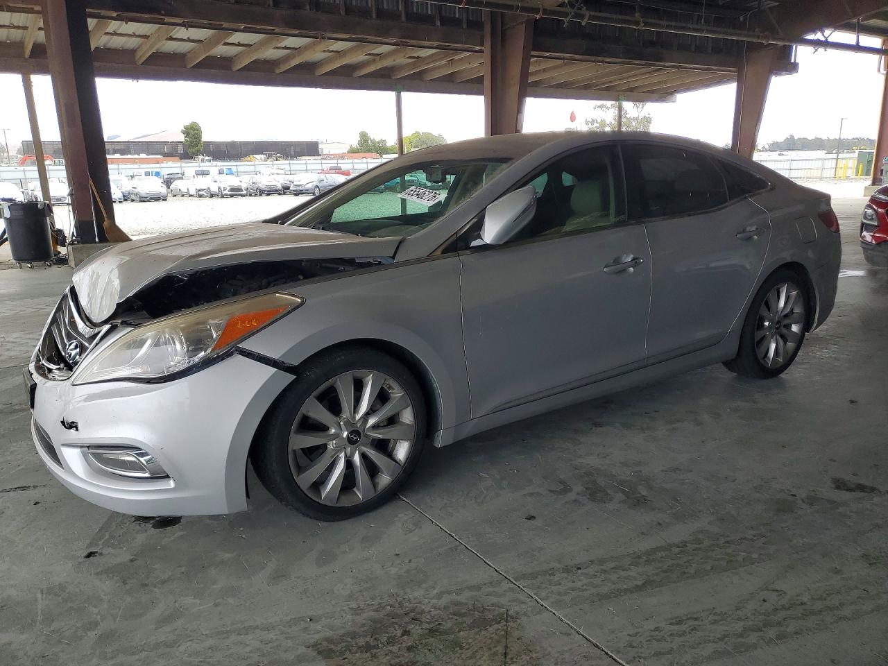 KMHFH4JGXDA218559 · 2013 HYUNDAI AZERA