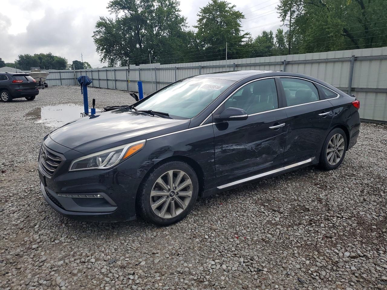 5NPE34AF4HH449865 · 2017 HYUNDAI SONATA