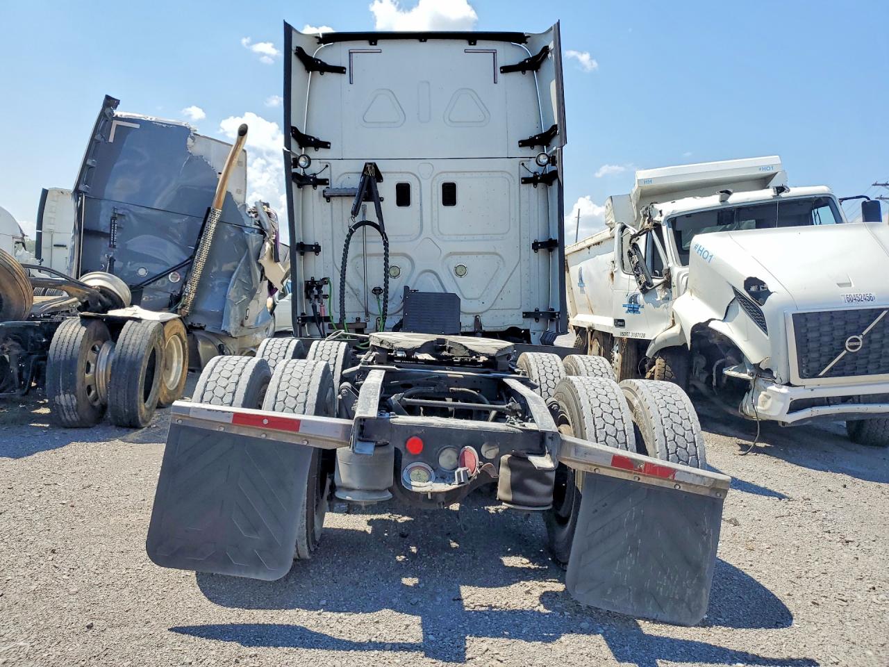 3AKJGLDR0HSGX2791 · 2017 FREIGHTLINER CASCADIA 125 · 6/13