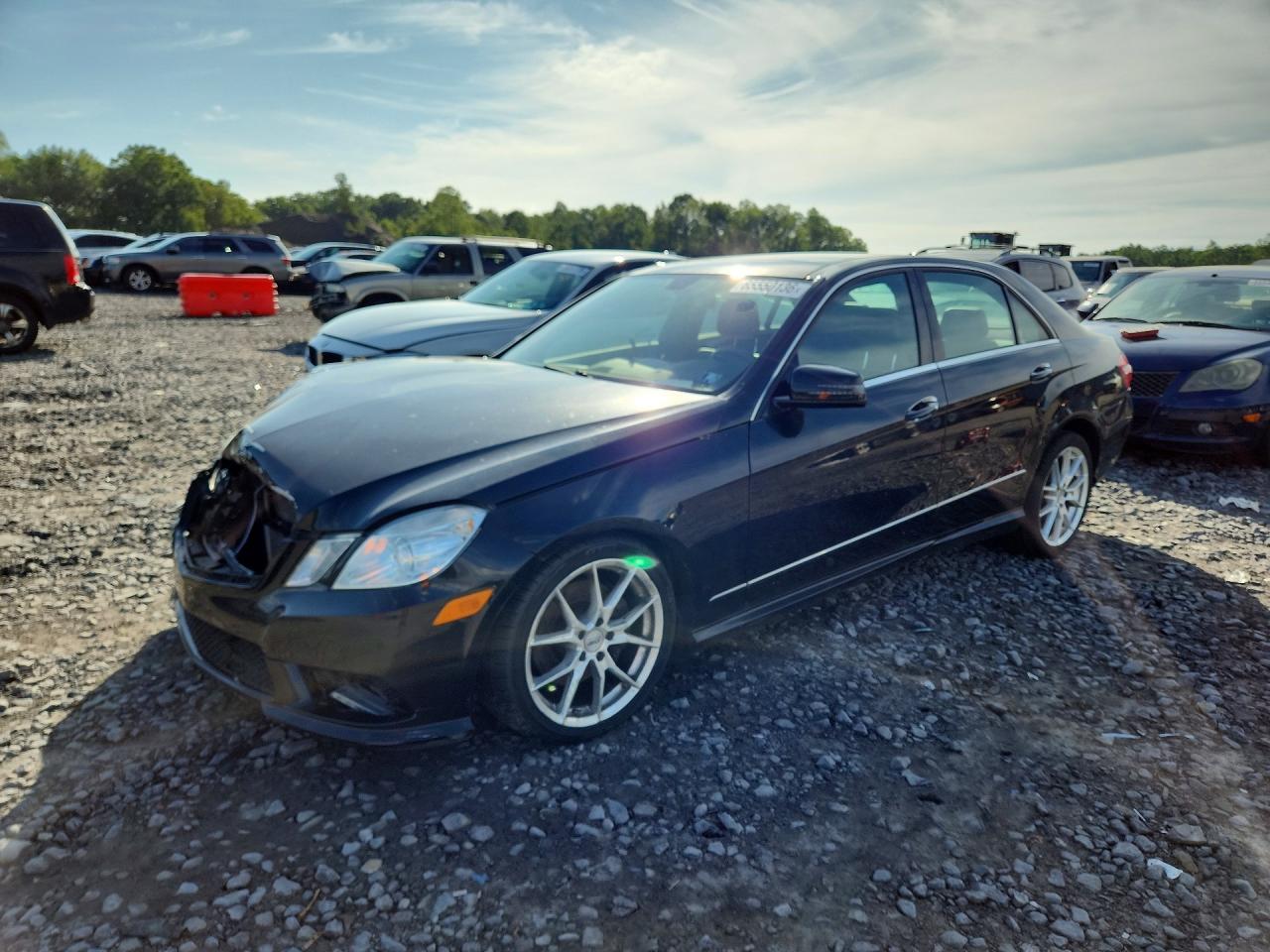 WDDHF8HB9BA378858 · 2011 MERCEDES-BENZ E