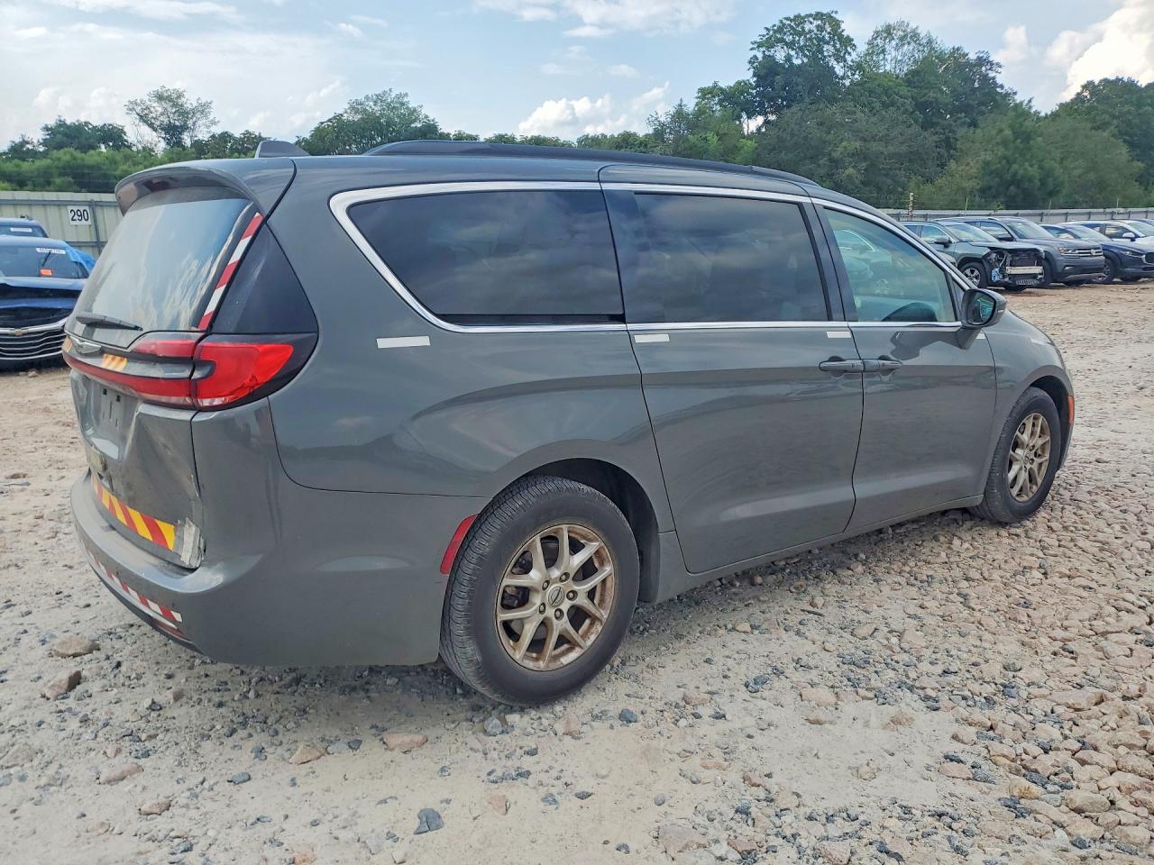 2C4RC1BG5NR167756 · 2022 CHRYSLER PACIFICA · 3/13