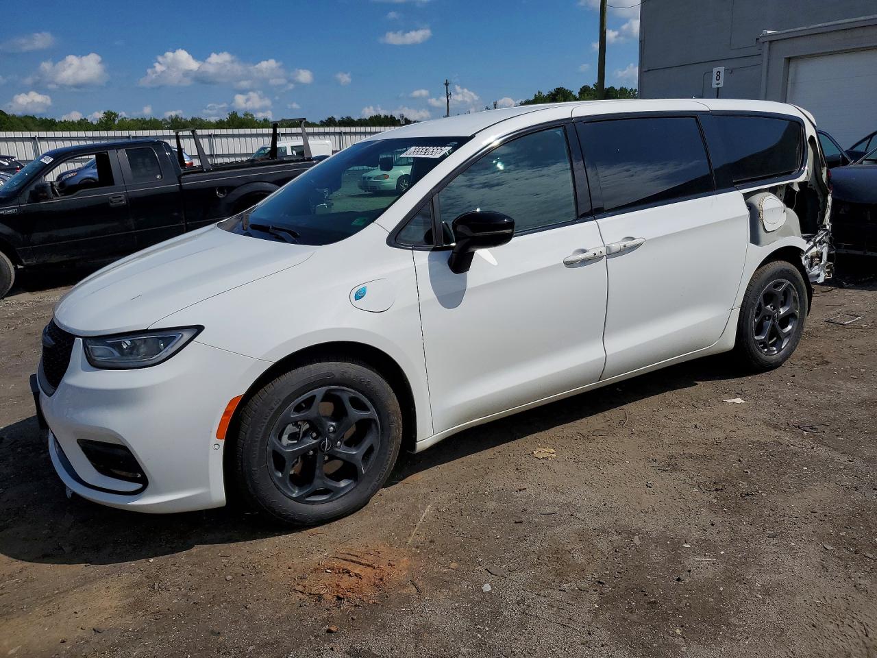 2024 CHRYSLER PACIFICA