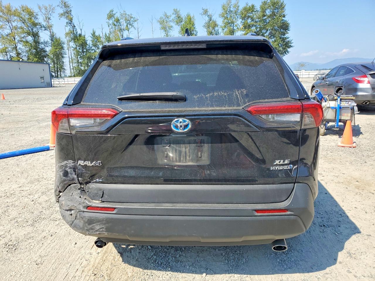 4T3R6RFV2MU027523 · 2021 TOYOTA RAV4 HYBRID · 6/13