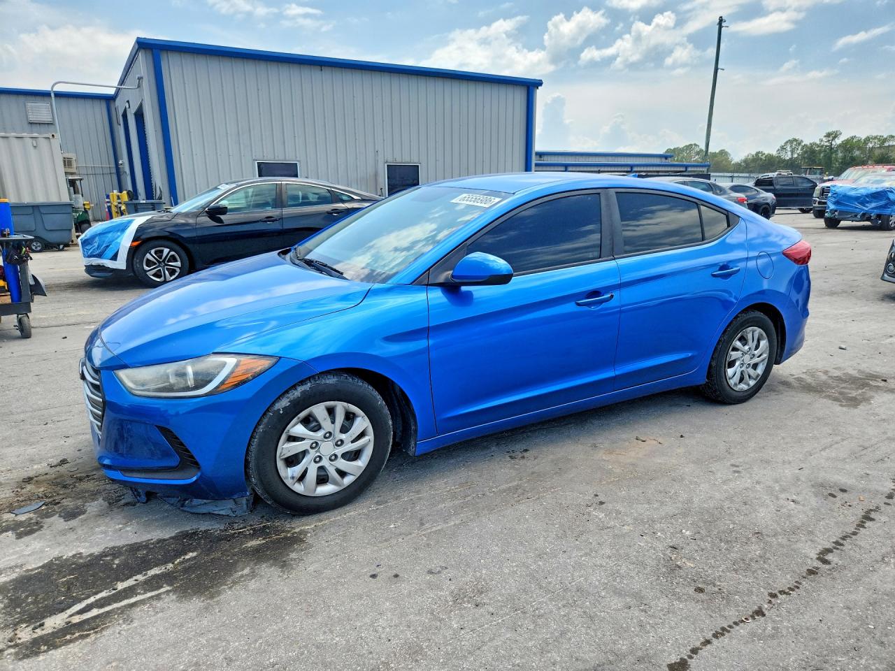 5NPD74LF3HH125769 · 2017 HYUNDAI ELANTRA