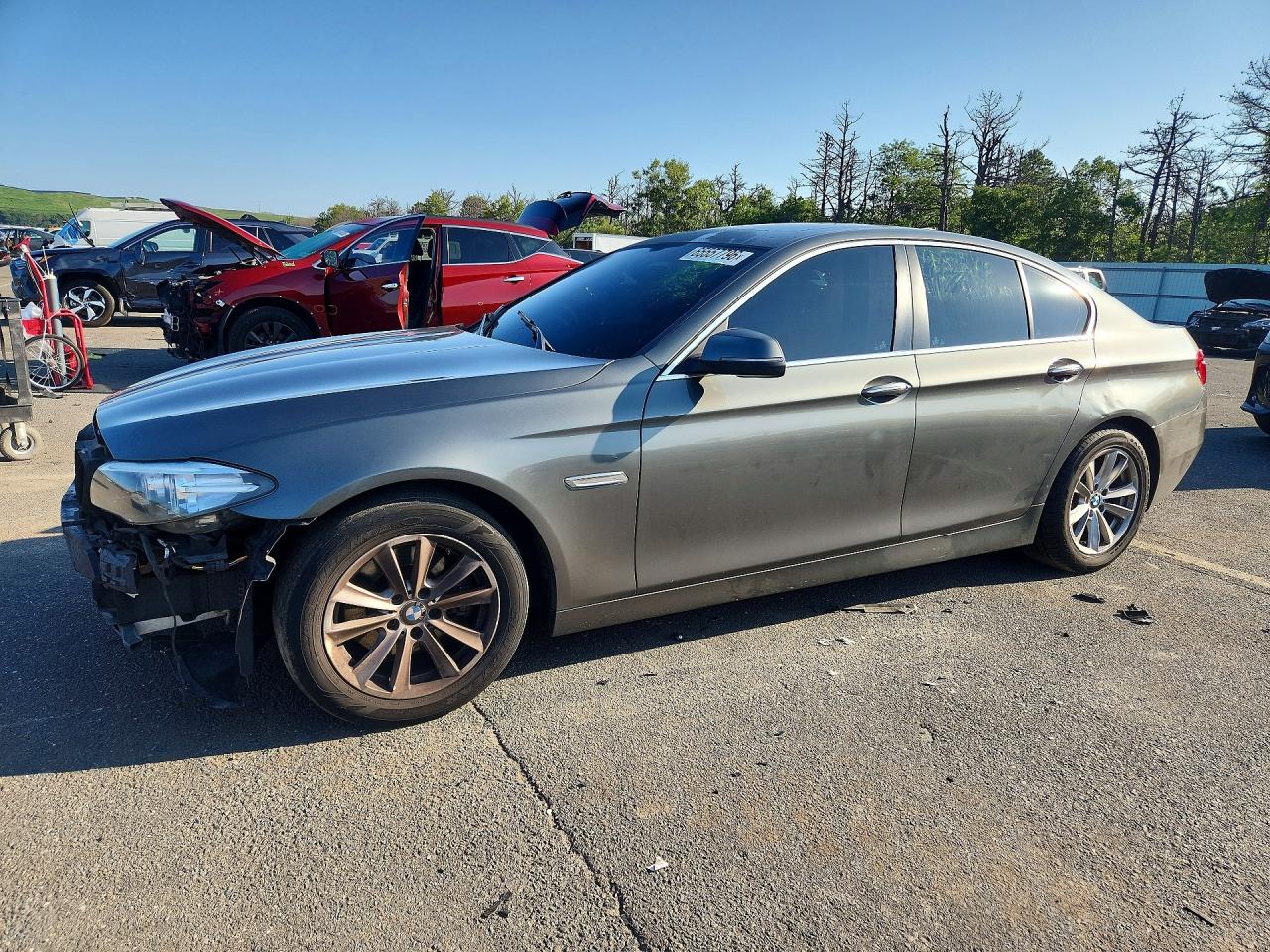 2015 BMW 528