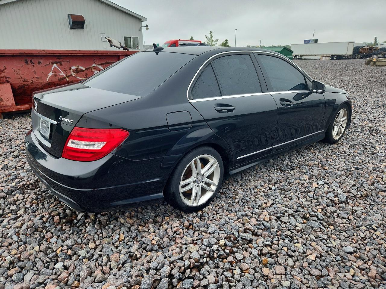 WDDGF8BB5CA683327 · 2012 MERCEDES-BENZ C · 3/13