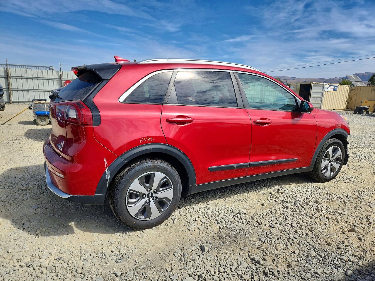 KNDCB3LC0K5296528 · 2019 KIA NIRO · 3/13