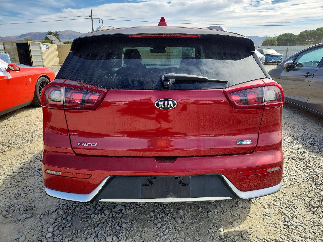 KNDCB3LC0K5296528 · 2019 KIA NIRO · 6/13