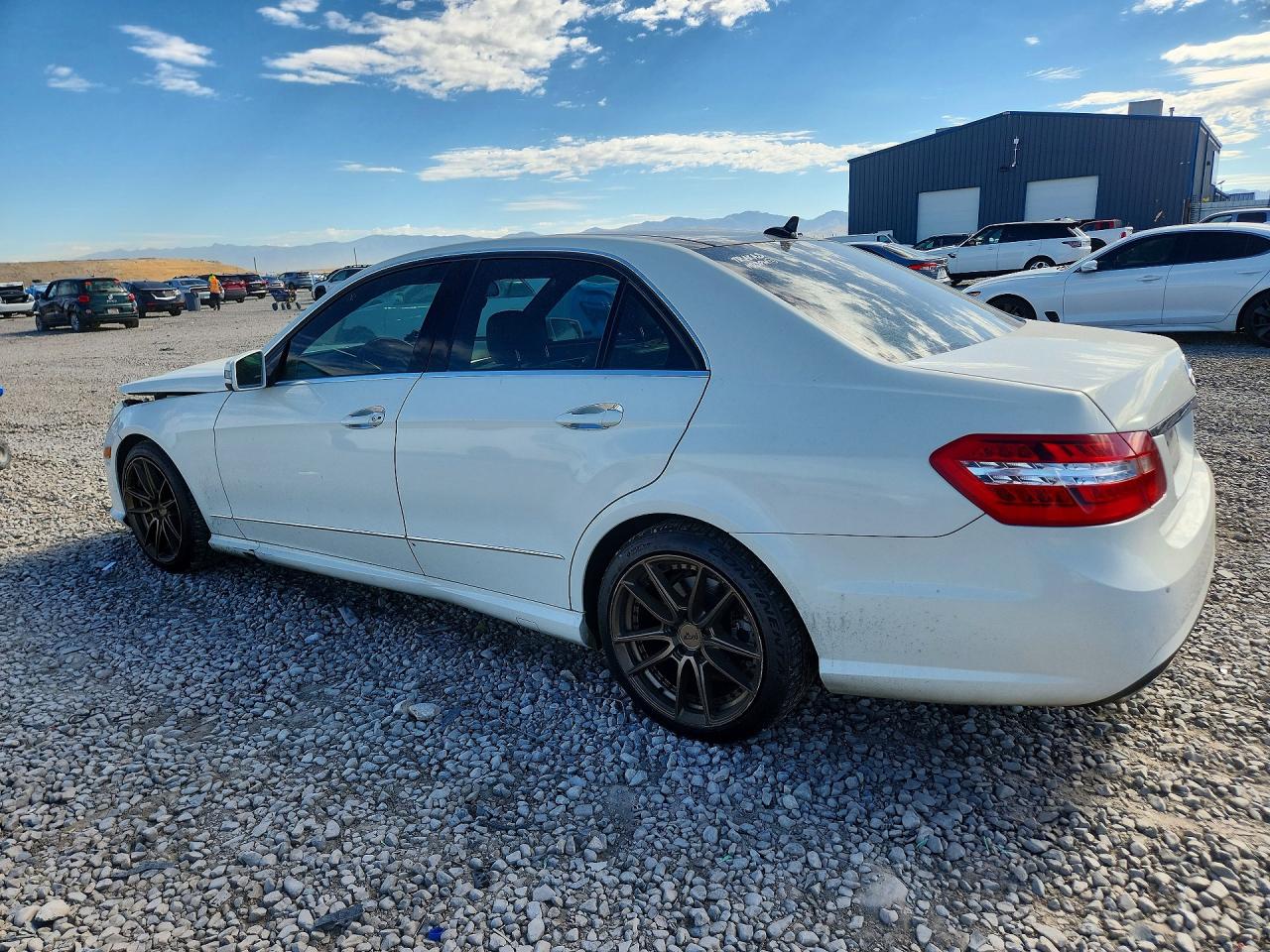 WDDHF8HBXBA312397 · 2011 MERCEDES-BENZ E · 2/12