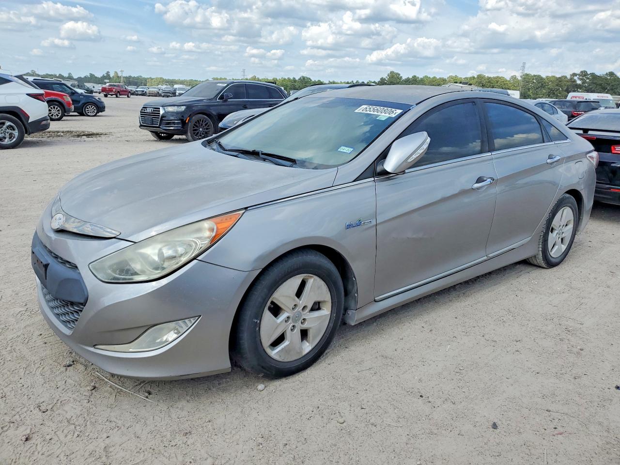 KMHEC4A40BA018836 · 2011 HYUNDAI SONATA