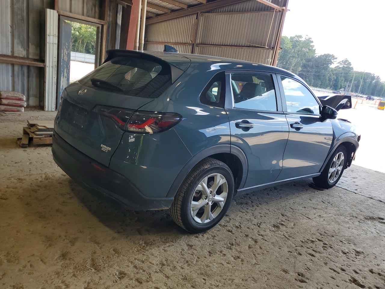 3CZRZ1H38SM700263 · 2025 HONDA HR-V · 3/13
