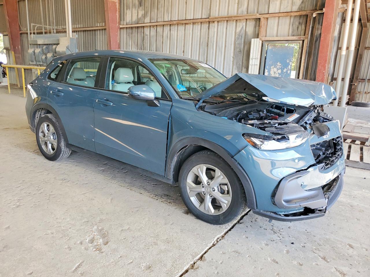 3CZRZ1H38SM700263 · 2025 HONDA HR-V · 4/13