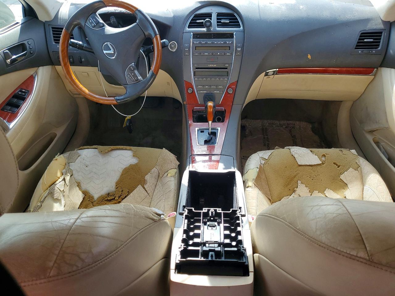 JTHBK1EG7A2367660 · 2010 LEXUS ES · 8/12