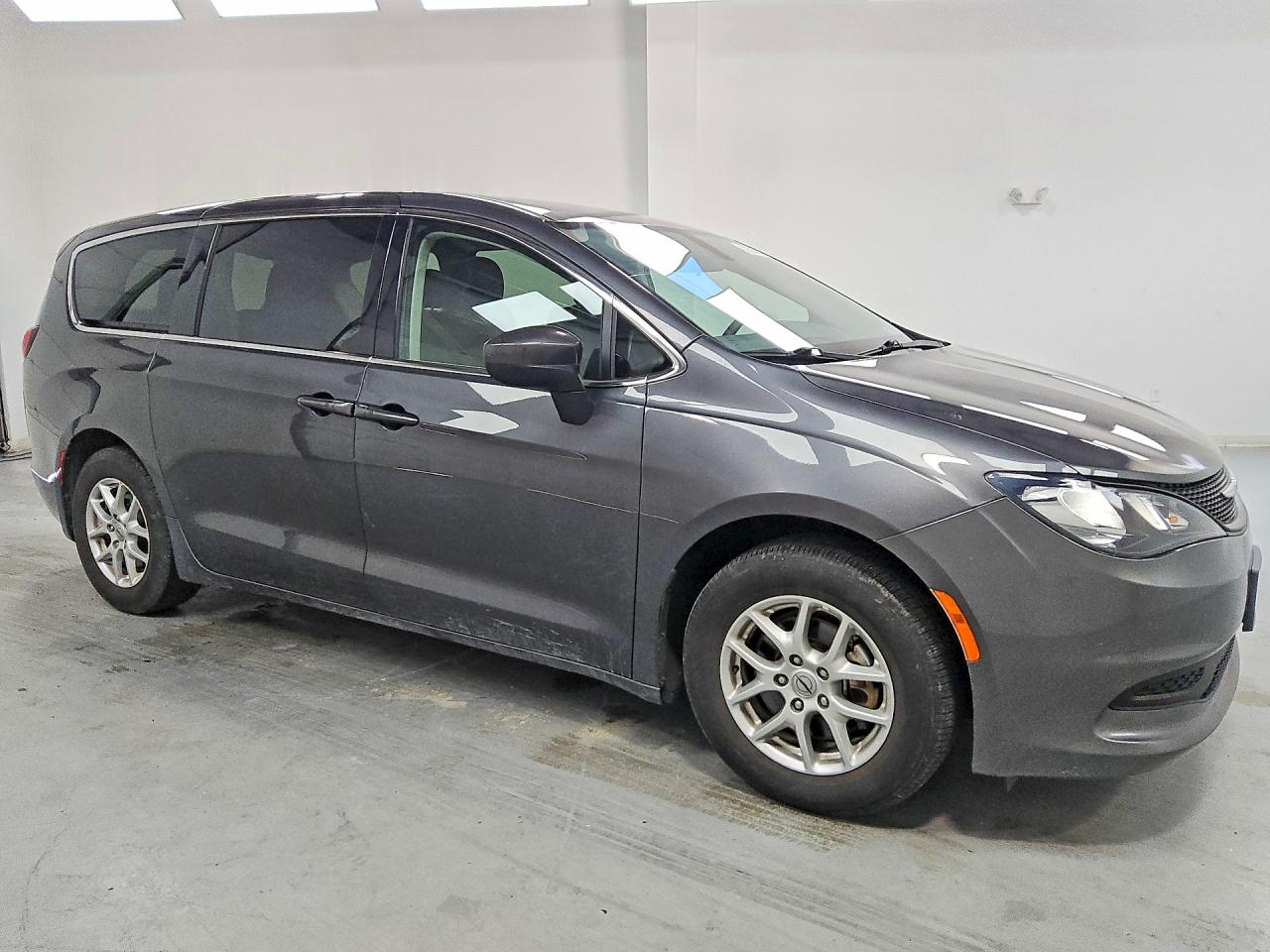 2C4RC1CG1NR168840 · 2022 CHRYSLER VOYAGER · 4/13