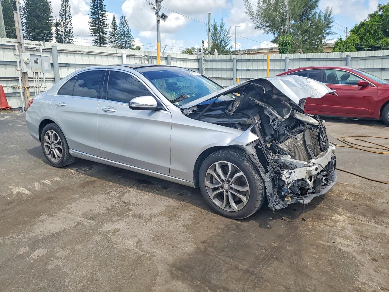 WDDWF4KB5HR225543 · 2017 MERCEDES-BENZ C · 4/12