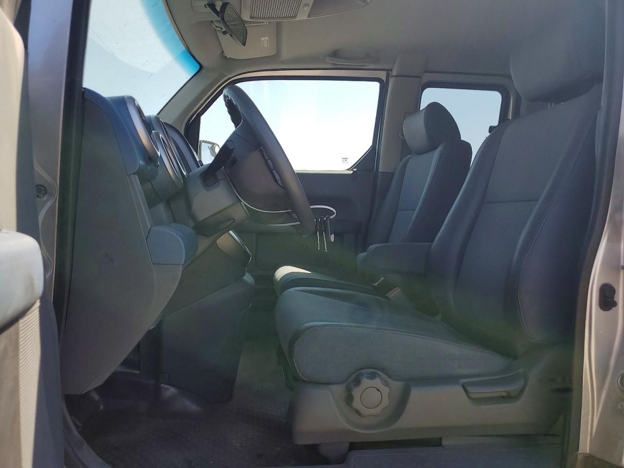 5J6YH28656L011853 · 2006 HONDA ELEMENT · 7/12