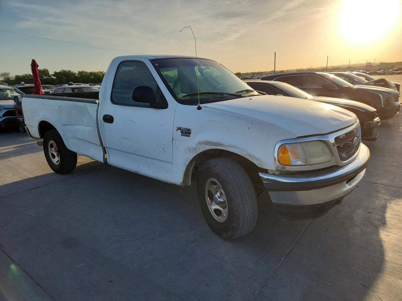 1FTRF17WXYNB21011 · 2000 FORD F150 · 4/12