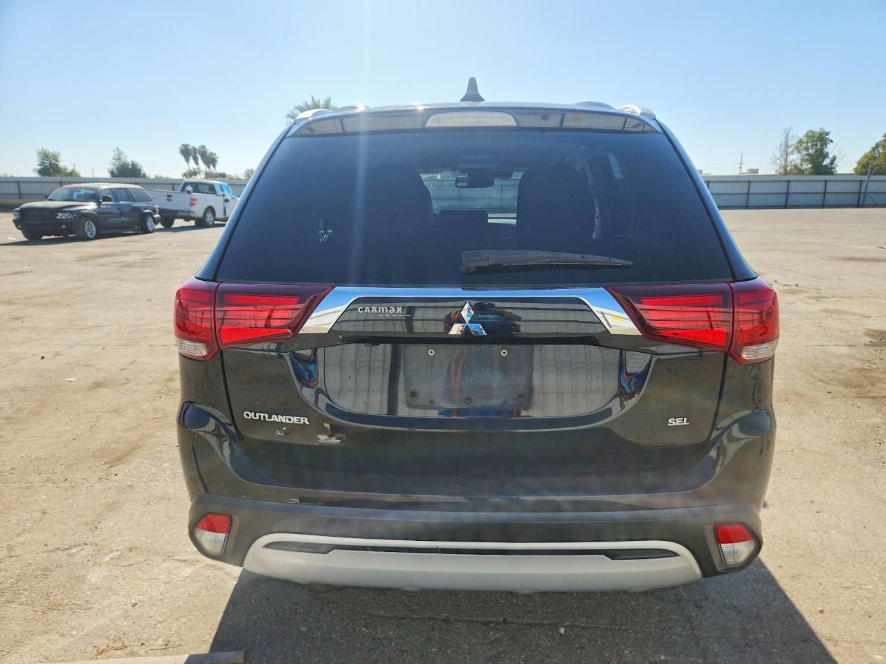 JA4AD3A35LZ020662 · 2020 MITSUBISHI OUTLANDER · 6/12