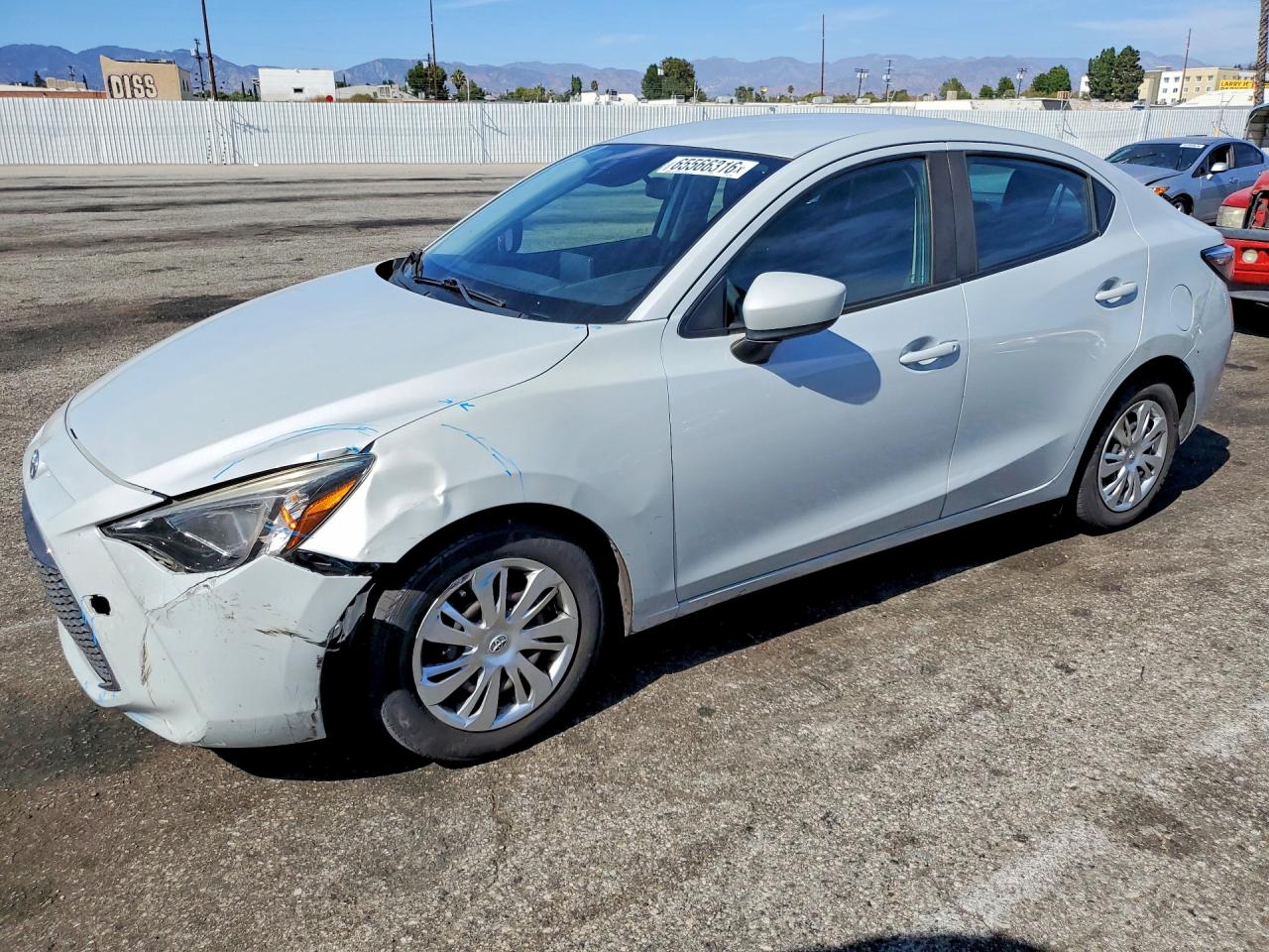 3MYDLBYV3KY513080 · 2019 TOYOTA YARIS