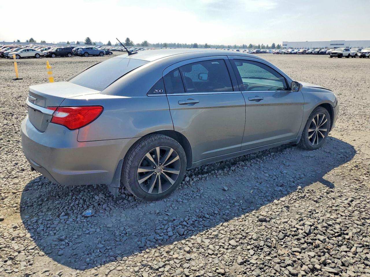 1C3BC8FG8BN596956 · 2011 CHRYSLER 200 · 3/12