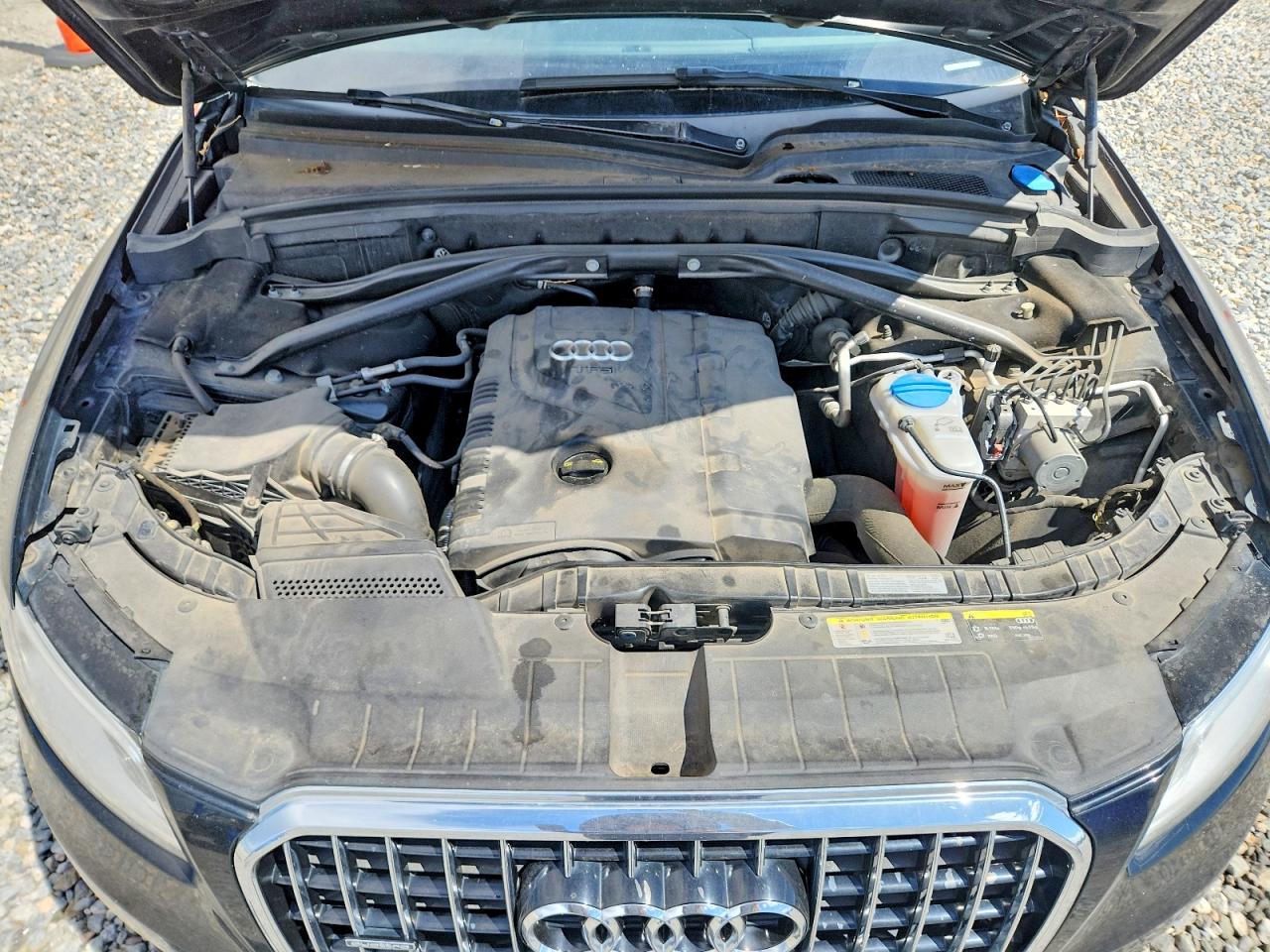 WA1LFAFP5FA077921 · 2015 AUDI Q5 · 12/13