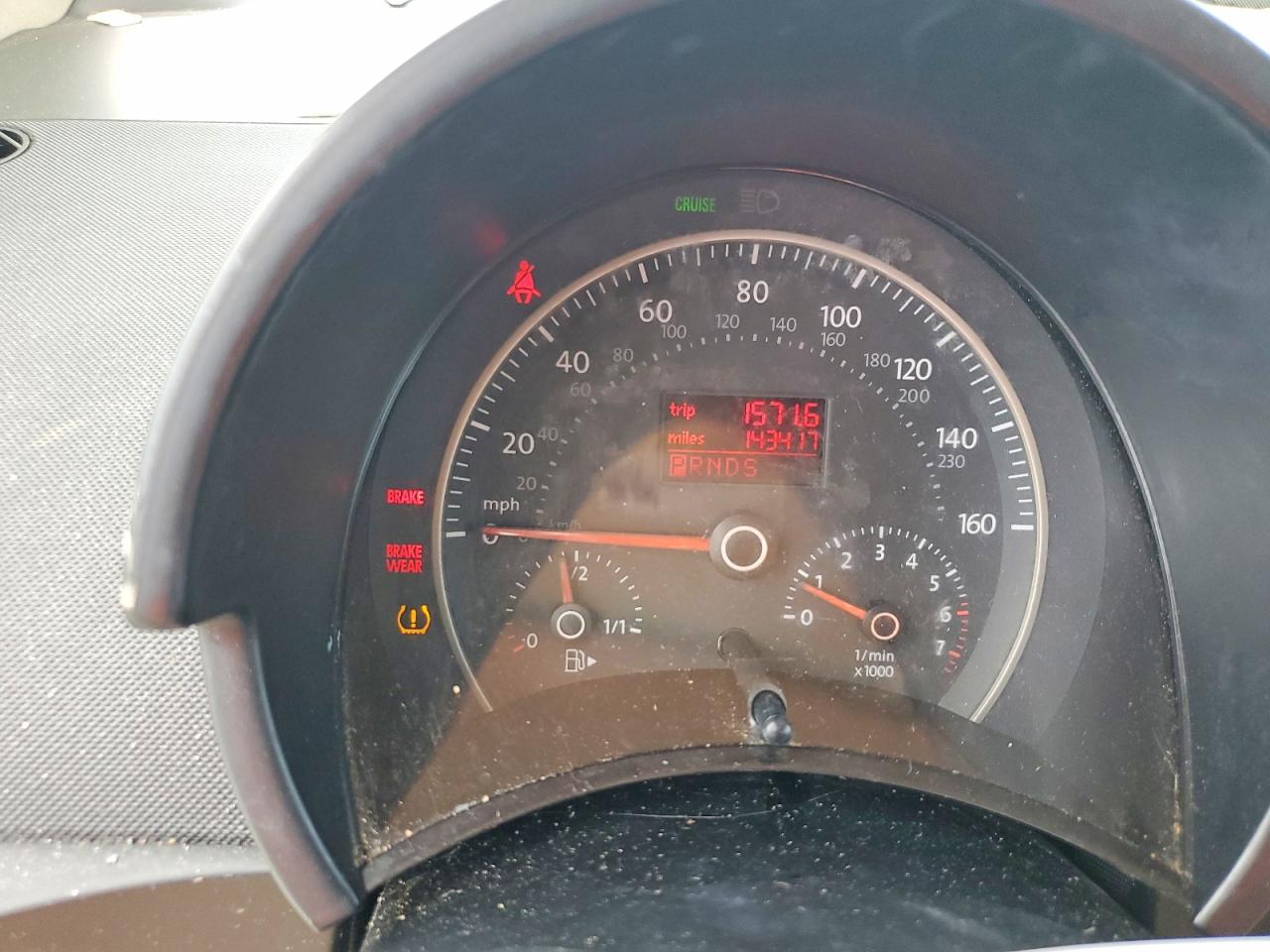 3VWRW3AG7AM028621 · 2010 VOLKSWAGEN NEW BEETLE · 9/12