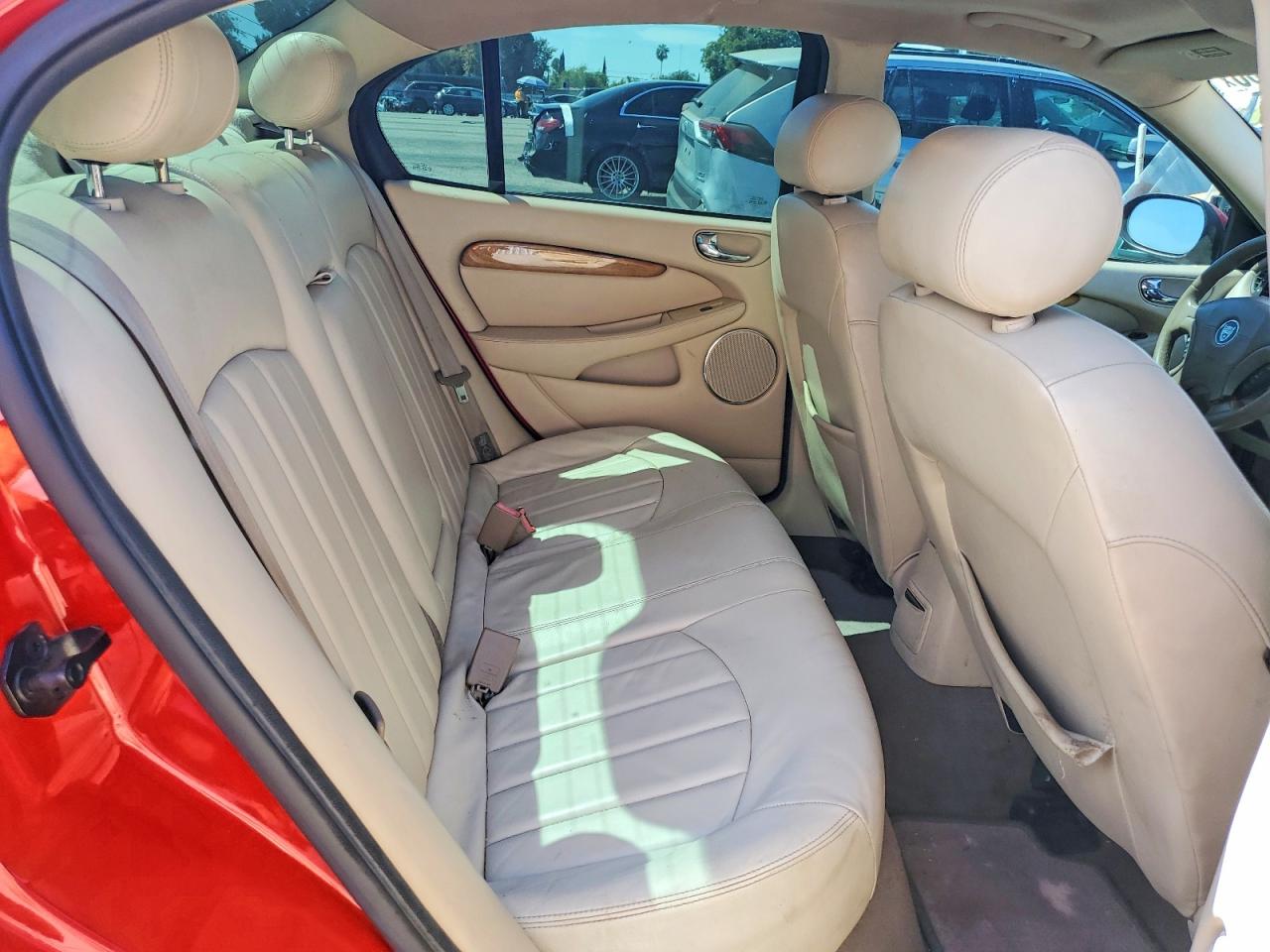SAJEA51D33XC86945 · 2003 JAGUAR X-TYPE · 10/12