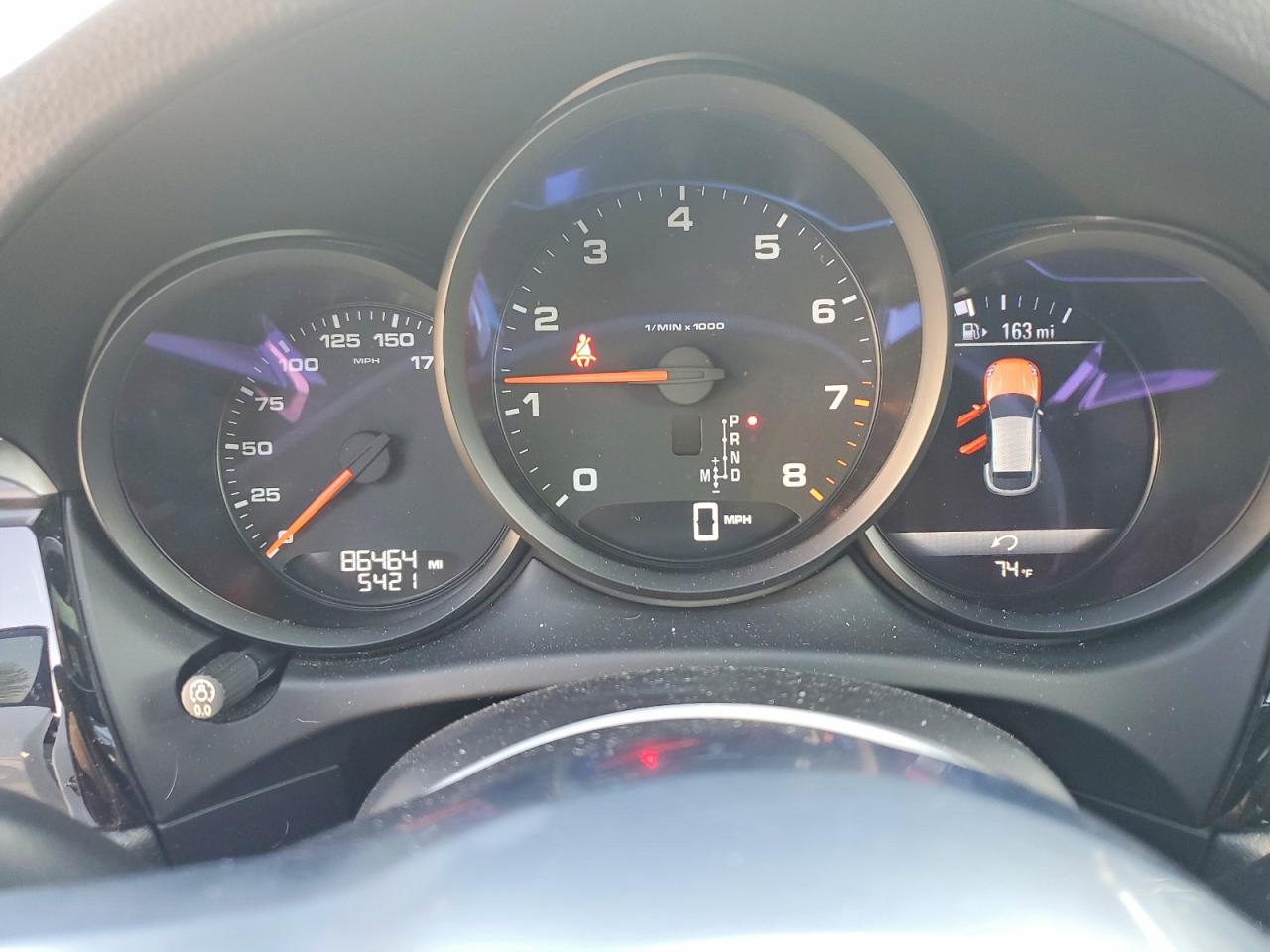WP1AA2A54HLB83712 · 2017 PORSCHE MACAN · 9/14