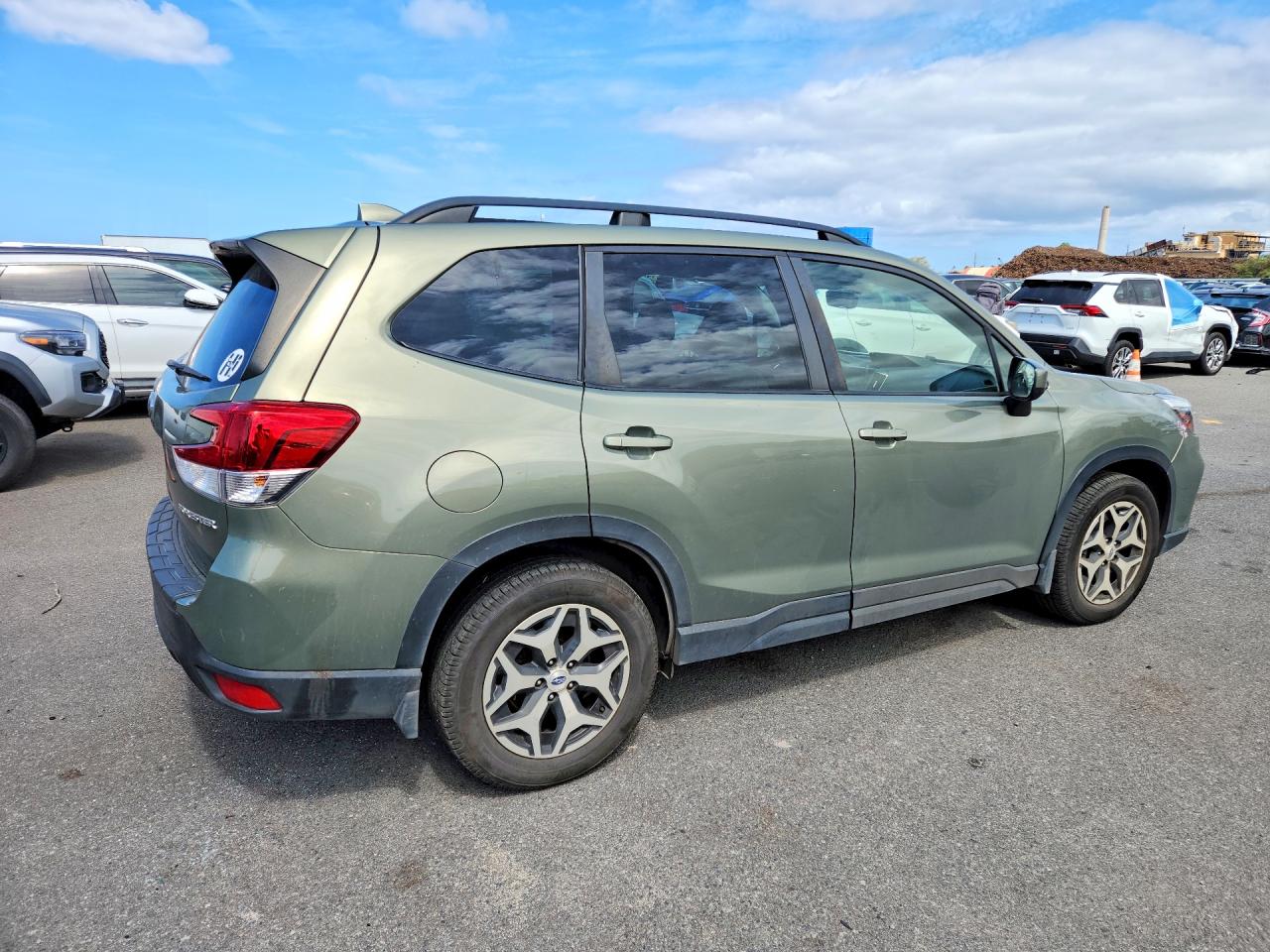 JF2SKAJC1MH545327 · 2021 SUBARU FORESTER · 3/13